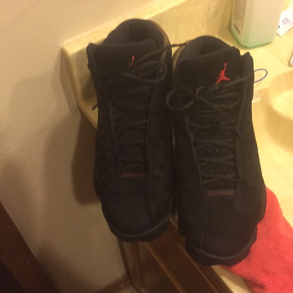 Air Jordan Retro 13’s Olives - Picture 4 of 6